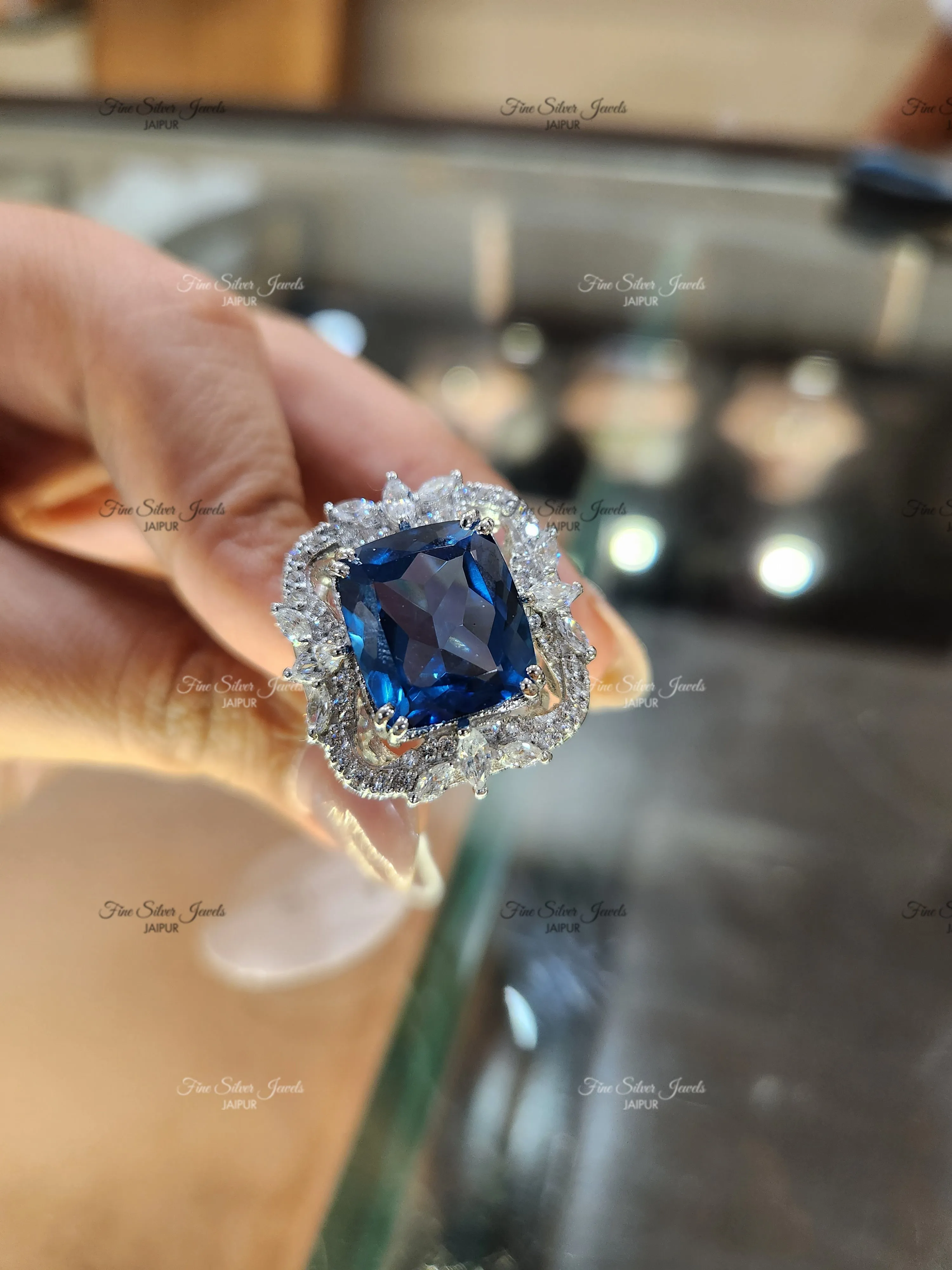 92.5 Silver Veronica Cocktail Ring