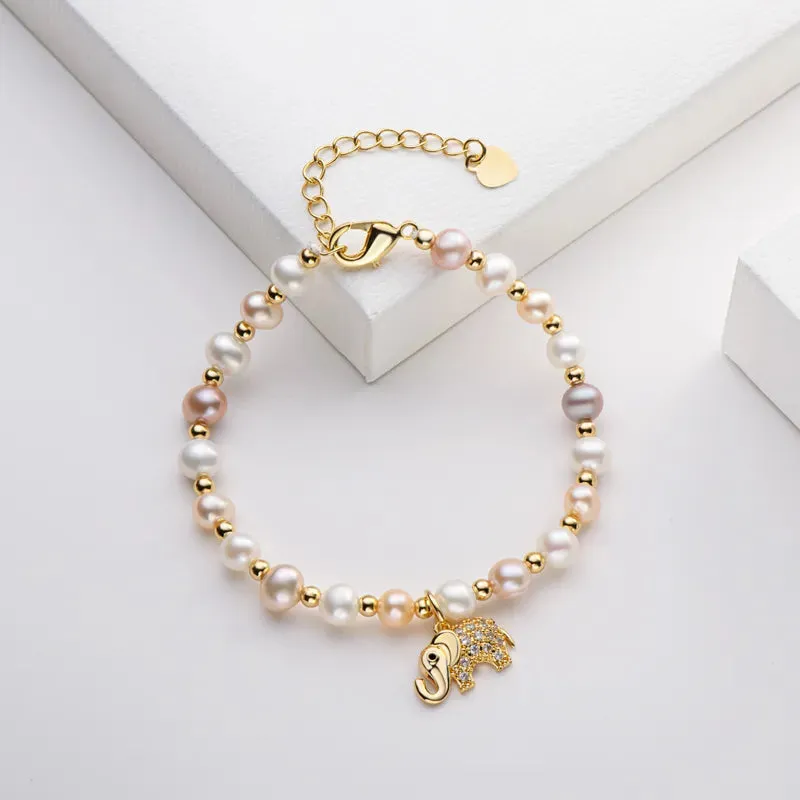 Elegance Unfolded: 14K Pearl Gleams