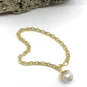 Flirty Pearl Bracelet