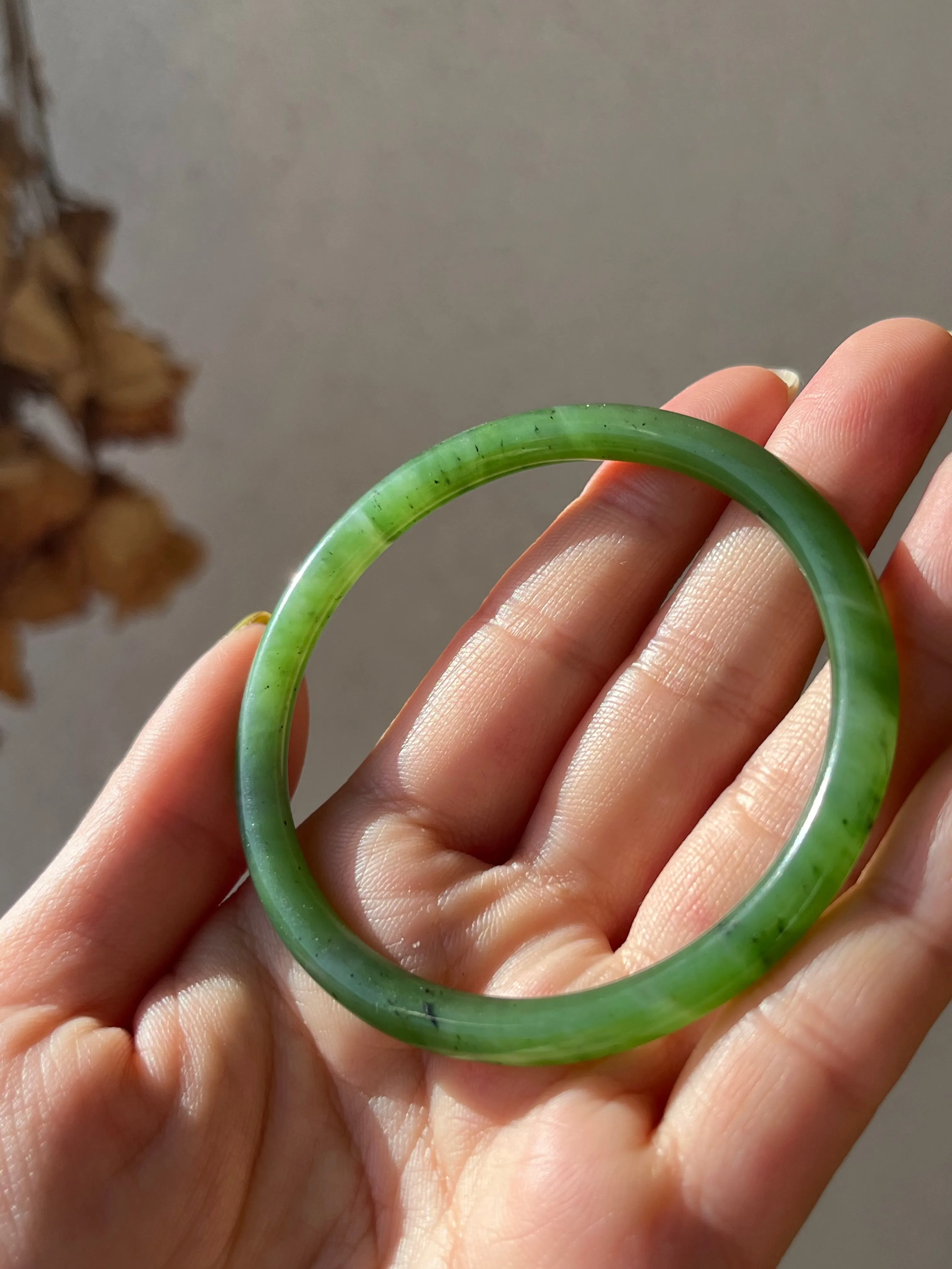 Green Nephrite Jade Slim Bangle 54mm
