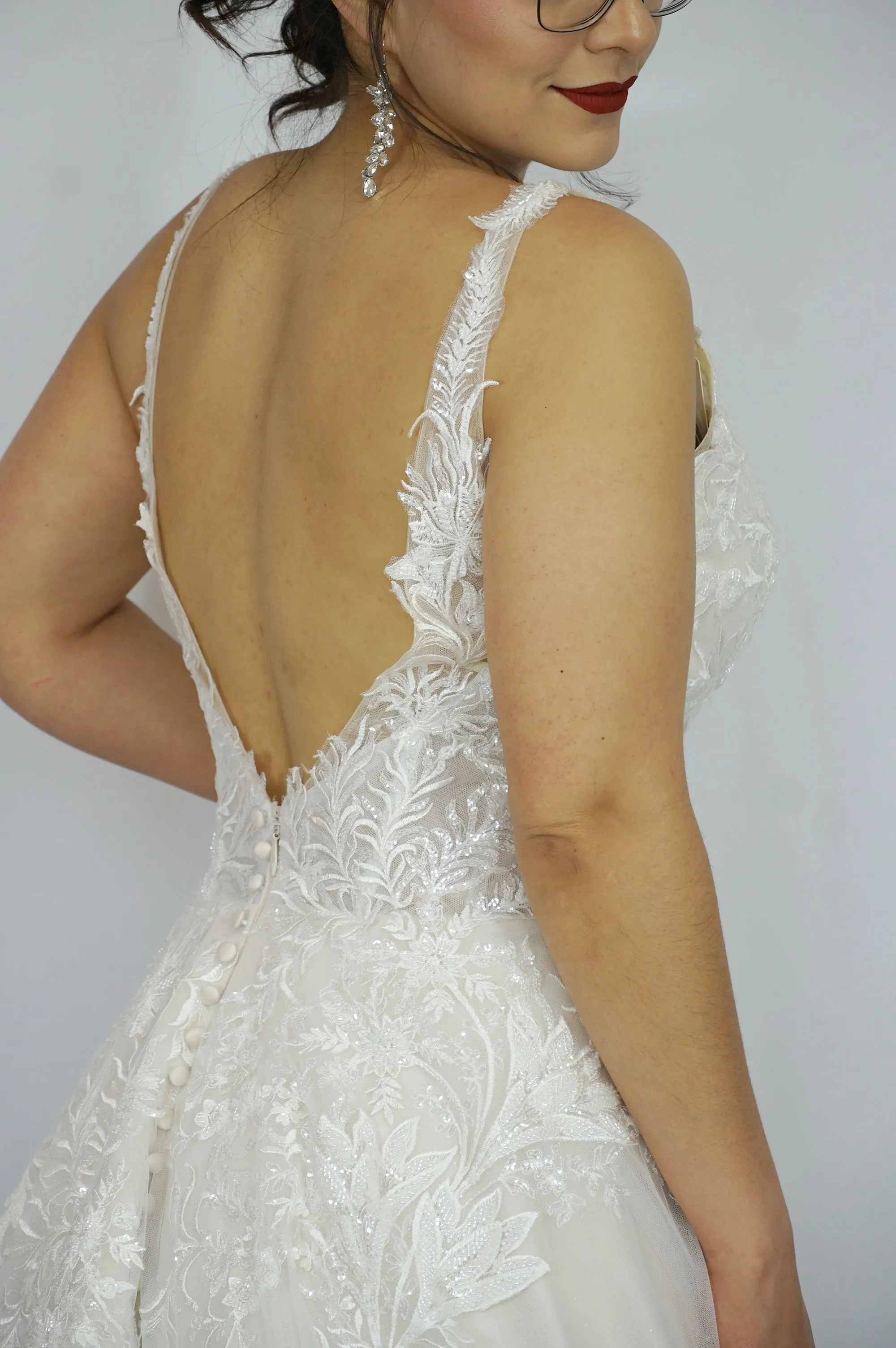 HeraWhite Bridal- HW3021 Stunning Tulle/Lace Glitter Gown