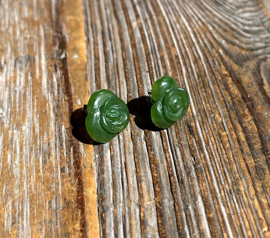 Jade Flower Earrings - 13mm