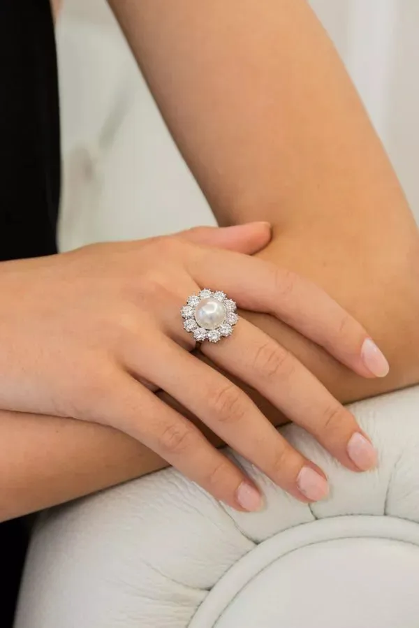 PEARL COCKTAIL RING