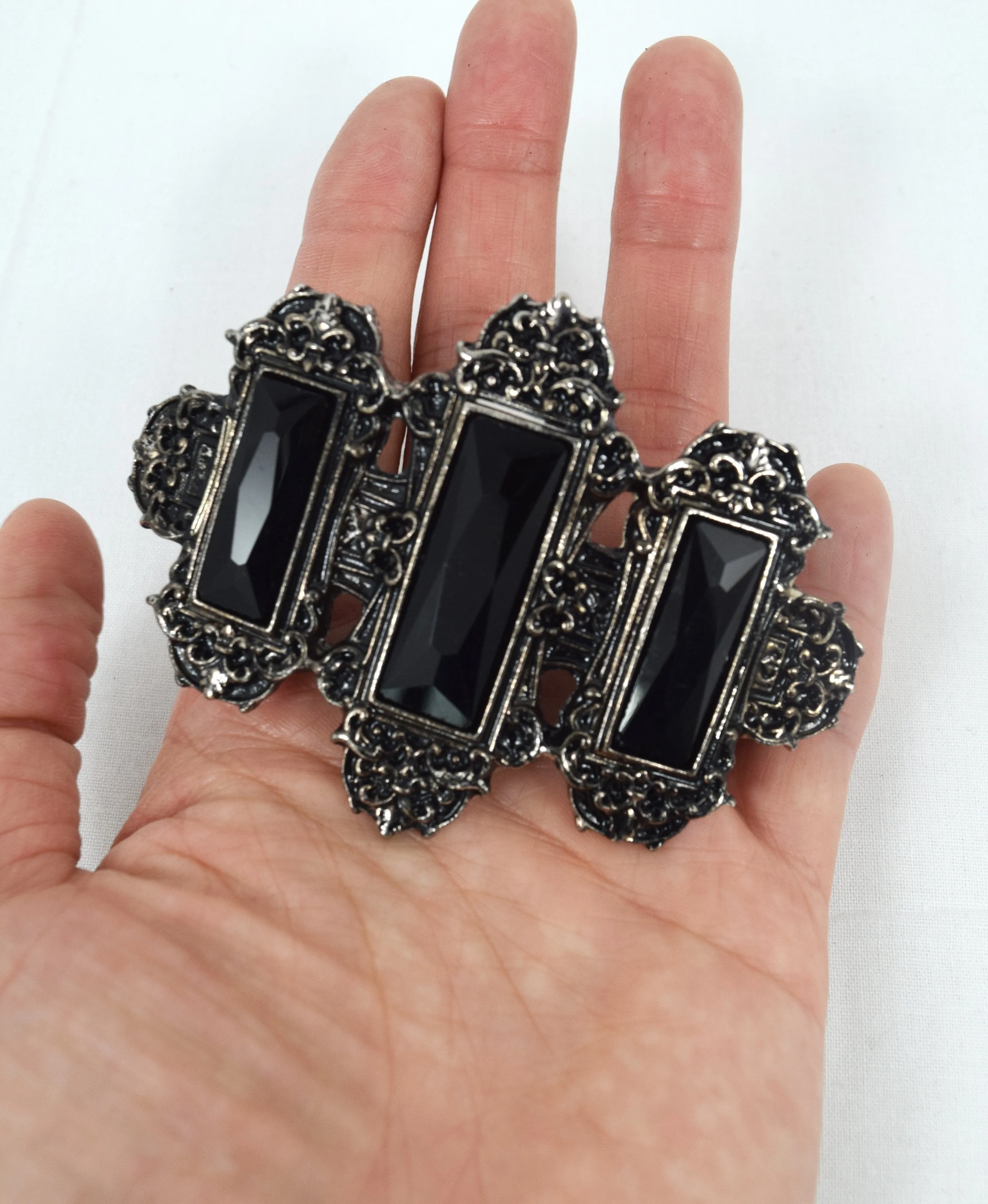 Restyle Gothic Victorian - Victorian Hair Barrette - Vivian Gothic Hairclip