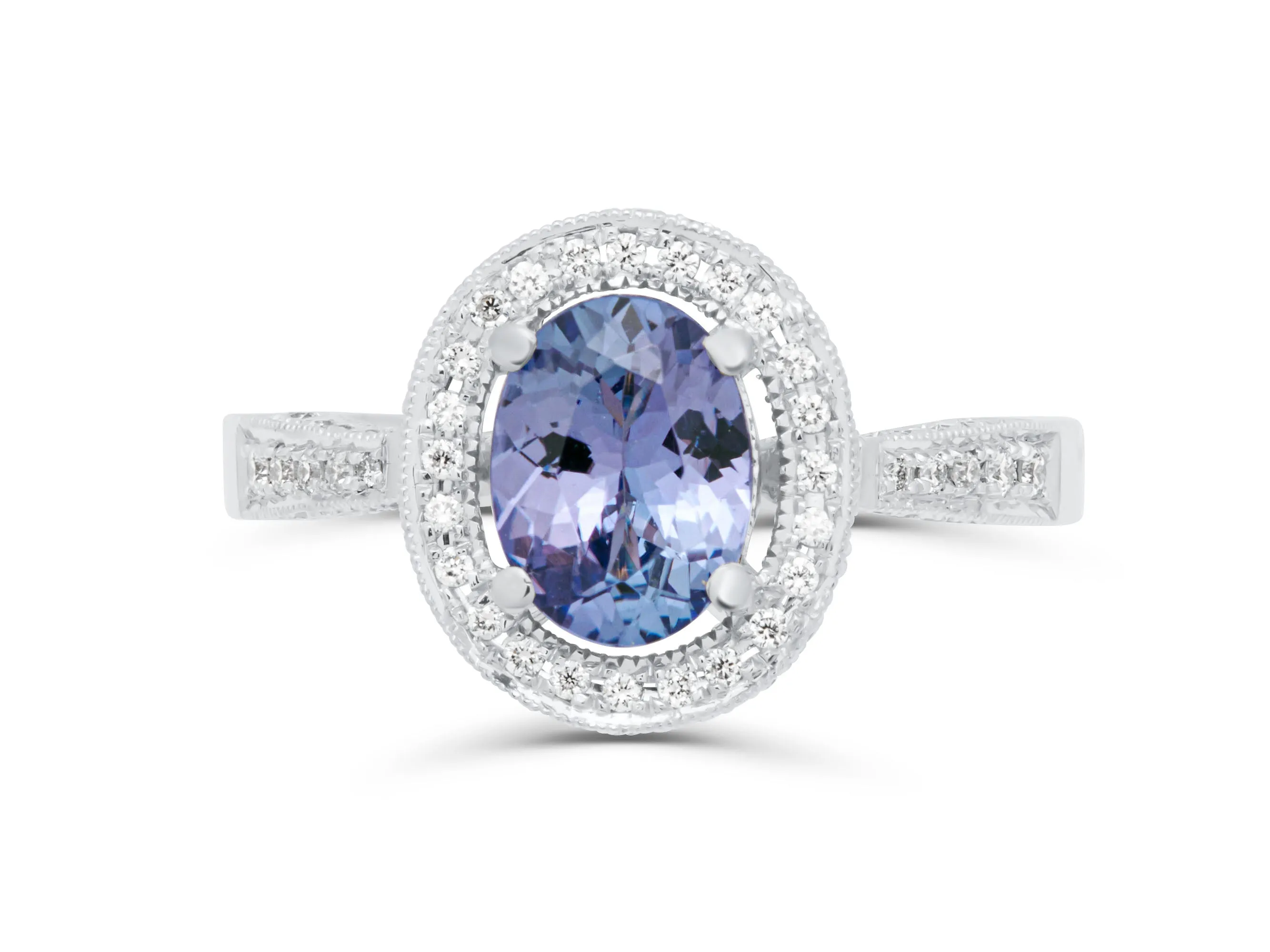 Tanzanite Oval Cut White Gold Vienna Ring